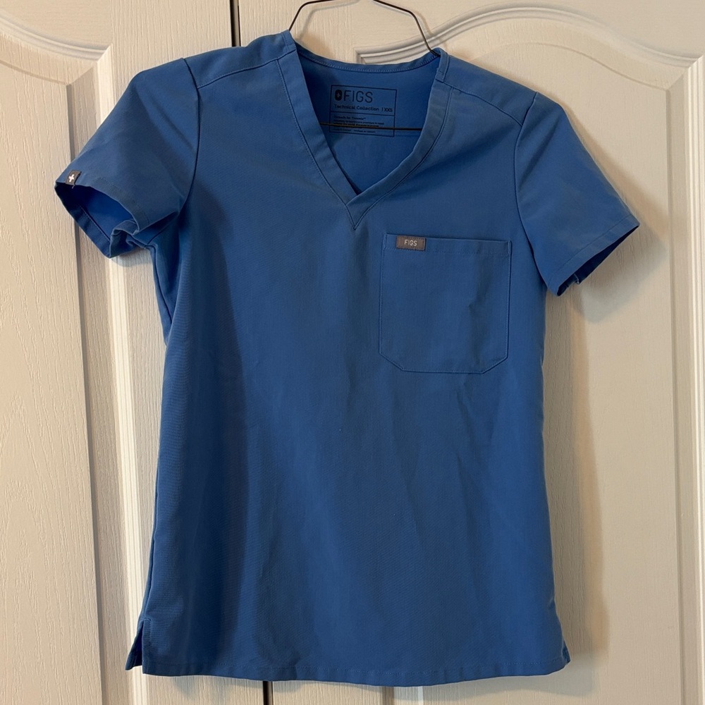 Figs Catarina one-pocket scrub top ceil blue xxs